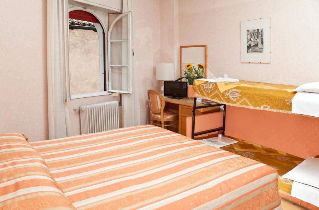 Hotel Marchi Arco Pokoj fotografie